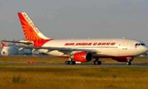 US man smokes on London-Mumbai Air India flight, misbehaves with travellers, booked