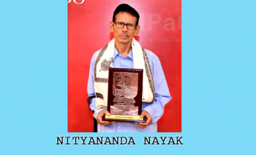 Renowned poet Nityananda Nayak receives prestigious ‘Sarala Puraskar’