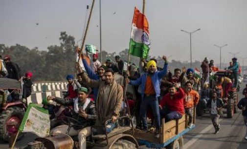 Bharat Bandh: Farmers gather near national highways, key roads in Punjab, Haryana