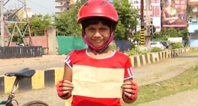 Amid public outrage, 8-year-old girl pedals to Odisha CM Naveen Patnaik’s res seeking justice for murdered lady teacher