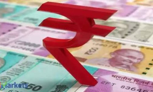 Rupee rises for 5th day, advances 11 paise as dollar, crude oil weaken
