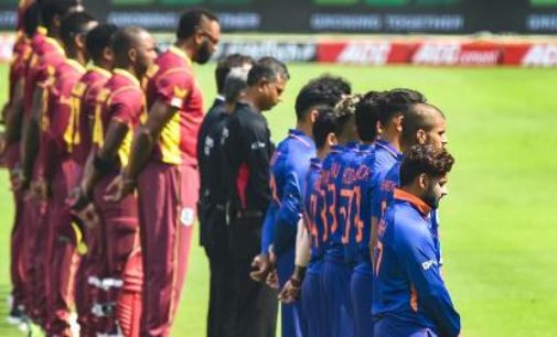 Lata Mangeshkar death: Team India observe minute of silence before start of play