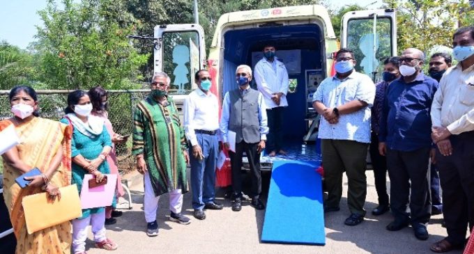 JSPL Foundation Flags-off Swasti Express for Senior Citizens & School Buses for Kids