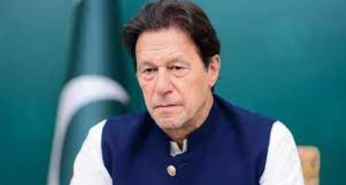 Imran seeks review of Pak SC verdict on Speaker ruling on no-confidence vote