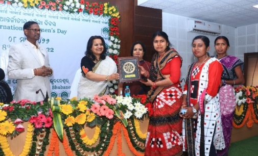 NABARD Odisha felicitated Rural Women Change Agents in International Women’s Day