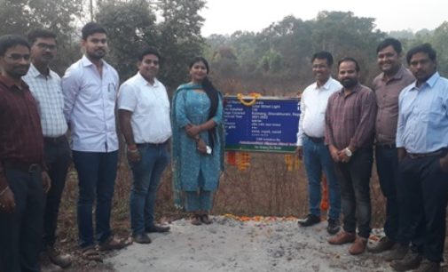 A Dazzling Deed: AM/NS India installs Solar Street Lights in Sundargarh and Keonjhar districts under “Project – Ujjawala”