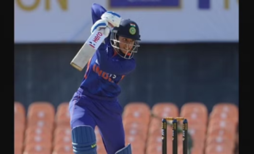 Harmanpreet Kaur, Smriti Mandhana lead India to T20I series sealing win over Sri Lanka