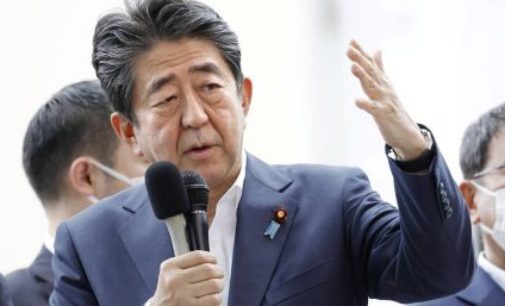 Ex-Japan PM Shinzo Abe shot at, showing no vital signs, suspect arrested
