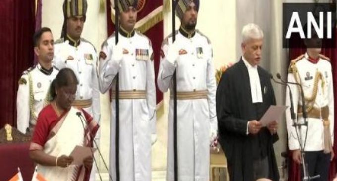 Justice UU Lalit takes oath as 49th Chief Justice of India