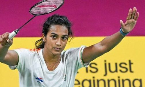 CWG: PV Sindhu lights up final day with gold in badminton singles