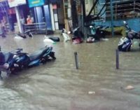 Several parts of Bengaluru witness severe water logging after heavy rainfall