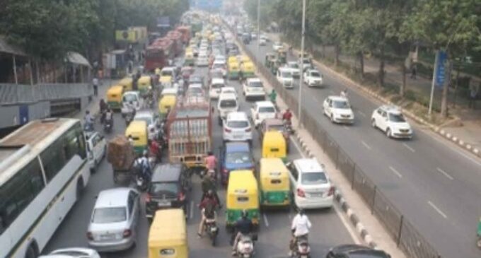 Pollution: Over 5,800 vehicles challaned for violating GRAP Stage 3