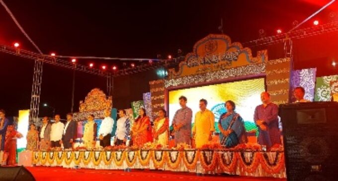 Kalinga Baliyatra Mohatsav kick starts in Paradip