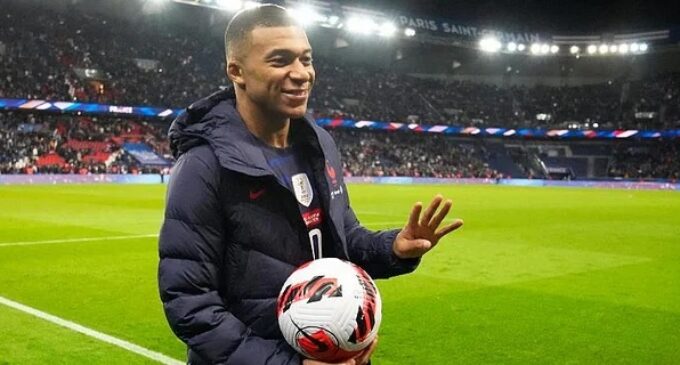 France’s Mbappe returns to training days after World Cup disappointment