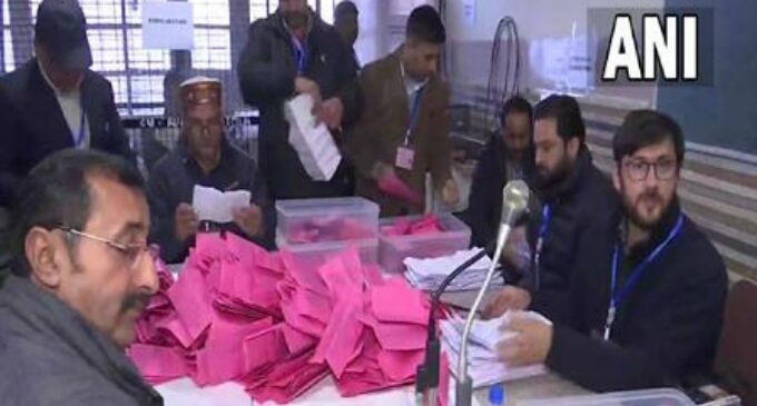 Himachal polls: Close fight seen between BJP, Congress, CM Thakur ahead in Seraj