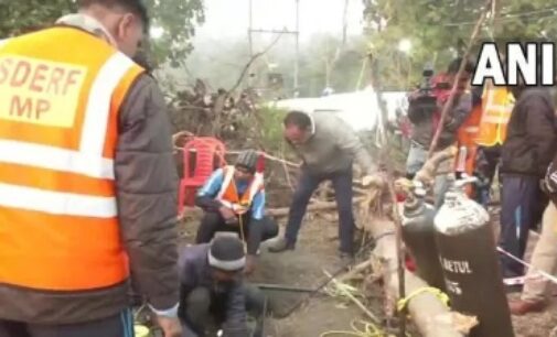 Madhya Pradesh: As Betul borewell child rescue crosses 65 hrs, mother turns desperate