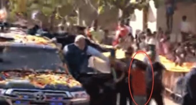 Man breaks barrier to garland PM Modi at Karnataka roadshow, police say no security breach