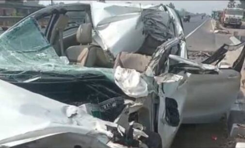 Two   killed  and five injured in  accident