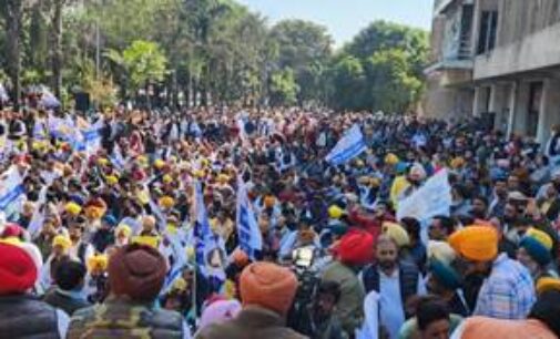 AAP protests outside BJP headquarters over Adani issue