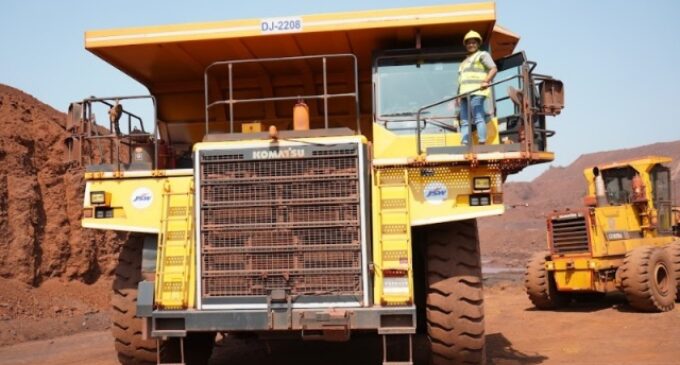 <strong>Women break stereotypes, now run machines in mines</strong>