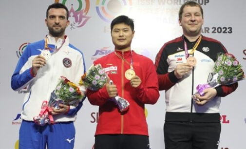 Sift Kaur Samra wins her first individual world cup medal amidst a near Chinese sweep