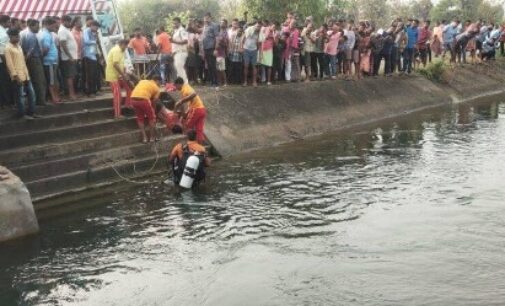 Shocking: members of a baraati die as car plunges into canal