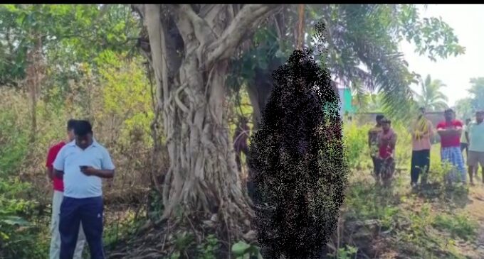 Constable Susant Haldar of Umerkote Commits Suicide by Hanging from Banyan Tree near Bridgroom’s Village