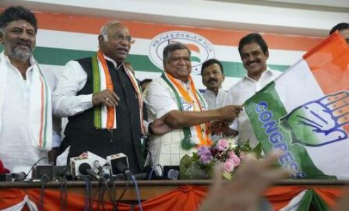 Former Karnataka CM Jagadish Shettar joins Congress