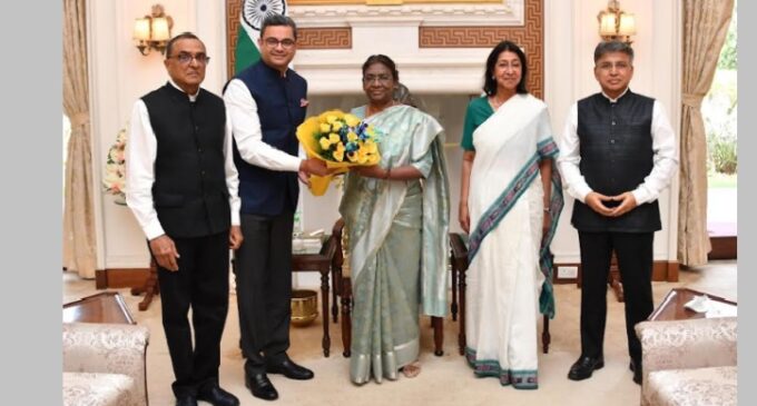FICCI delegation led by Subhrakant Panda meets President of India