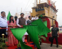 Union Minister Shantanu Thakur flags off MV-ITT LION (V-273) from Syama Prasad Mookerjee Port