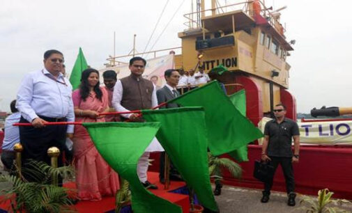 Union Minister Shantanu Thakur flags off MV-ITT LION (V-273) from Syama Prasad Mookerjee Port