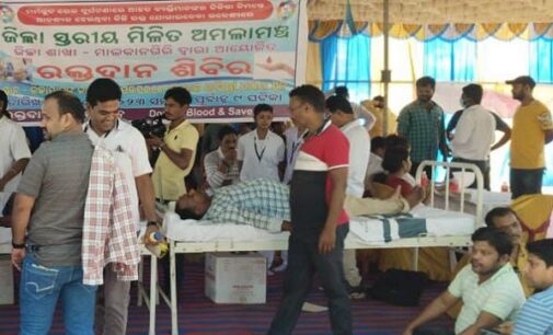 District-Level Joint Amala Sangha Protest Camp in Front of Collectorate, Malkangiri, Organizes Blood Donation Drive for Balasore Train Accident Victims