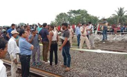 Six workers killed after being run over by an engineless train at Jajpur Road Railway Station