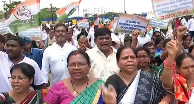 Supporters of suspended Congress leaders hold protests in Odisha capital, demand revocation of suspension