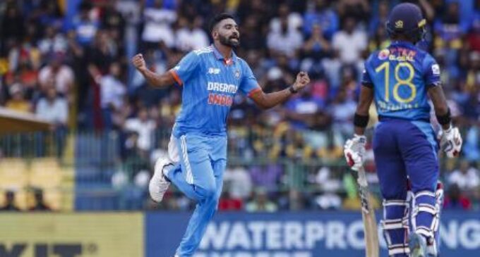 India demolish Sri Lanka by 10 wickets to win Asia Cup