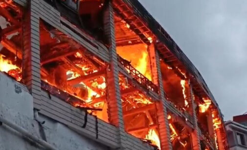 Fire breaks out at Mussoorie hotel, 2 vehicles burnt to ashes