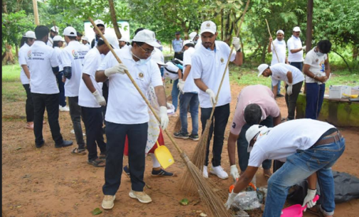 AIIMS Bhubaneswar takes Swachhata Hi Seva campaign at Deras dam