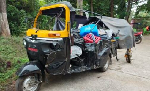 Two killed and six injured in road accident