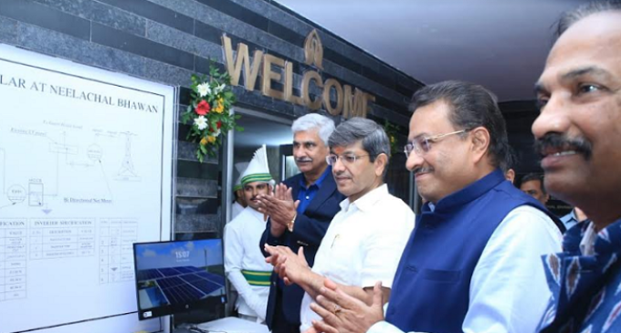 NTPC CMD inaugurates 55 kWp Grid Connected roof top solar plant at NTPC ER-IIHQ Guest House