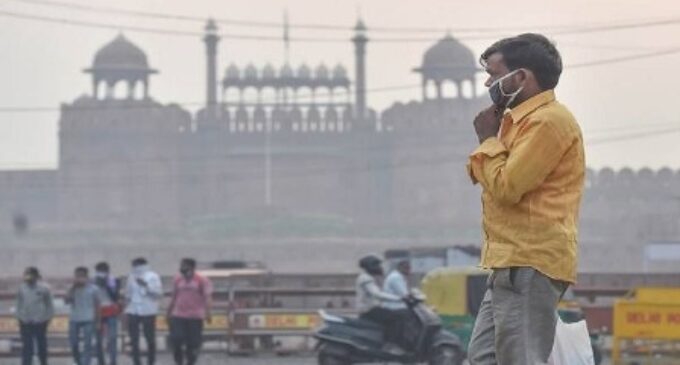 Delhi’s pollution crisis: Marginal dip in levels as haze persists, health concerns rise