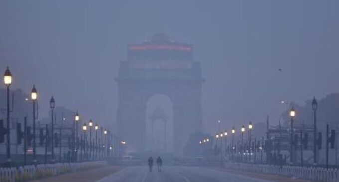 Delhi records this winter’s coldest morning at 3.5°C, zero visibility in capital