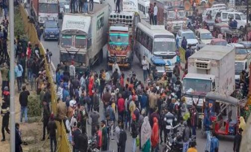 MP truck drivers’ strike: Passengers stranded, fuel pumps crowded; vehicular movement hit