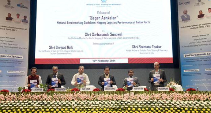 Shri Sarbananda Sonowal launches ‘Sagar Aankalan’ guidelines for Indian Port Performance Index