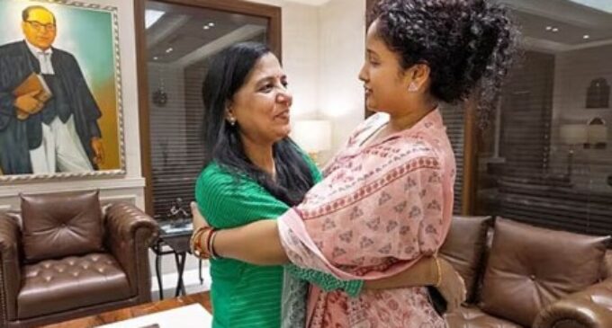 Jailed ex-Chief Minister Hemant Soren’s wife Kalpana meets Sunita Kejriwal