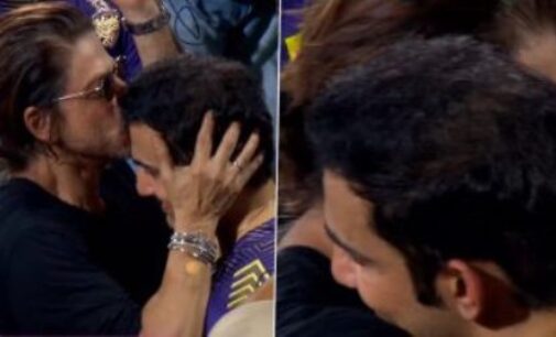Shah Rukh Khan kisses Gautam Gambhir, celebrates KKR’s IPL triumph with daughter Suhana