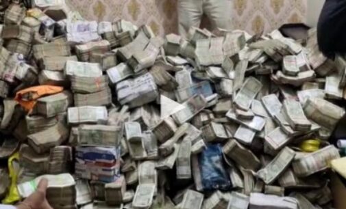 ED raids Jharkhand minister’s secretary, seizes Rs 20 crore from his house help