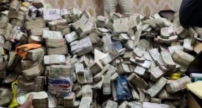 ED raids Jharkhand minister’s secretary, seizes Rs 20 crore from his house help