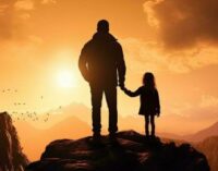 ୫ ବର୍ଷର ଝିଅକୁ ବିଷ ଖୁଆଇ ବାପାଙ୍କ ଆତ୍ମହତ୍ୟା