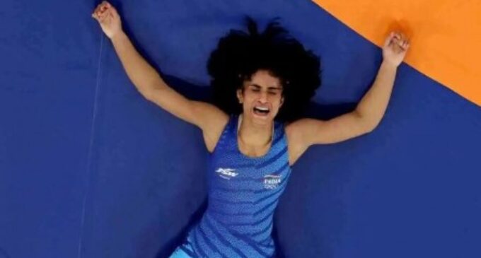 Ace wrestler Vinesh Phogat disqualified for being overweight ahead of final