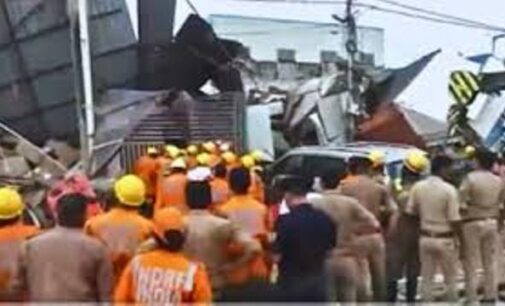 Six dead, several feared trapped after building collapse in Lucknow